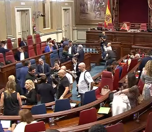 Pleno Canarias 28-10-2025: Un Debate Crucial