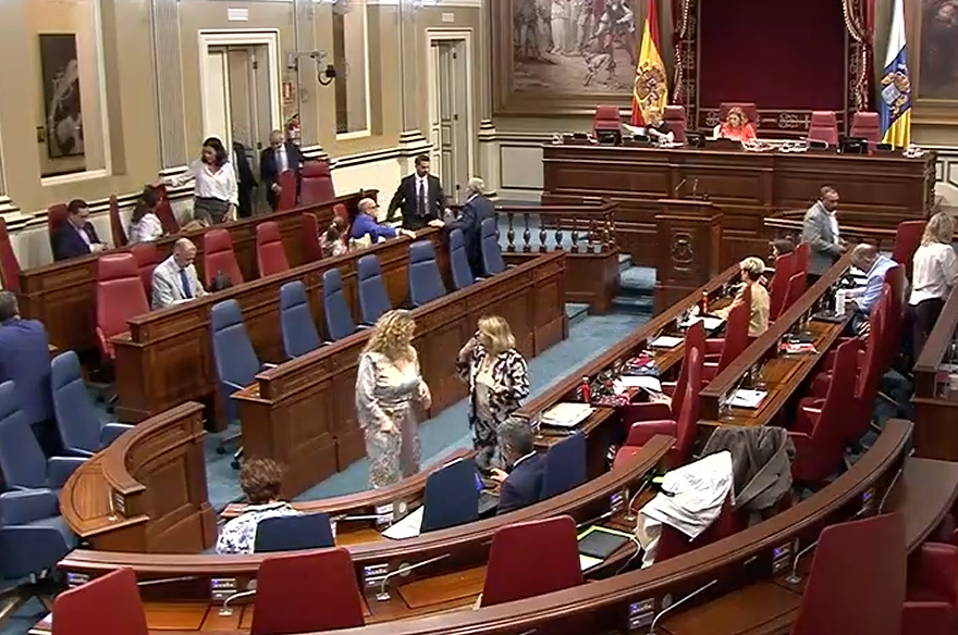 Pleno Canarias 28-10-2025 2