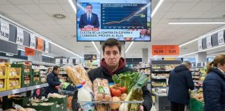 Devastación Económica Doméstica y Aumento de Precios